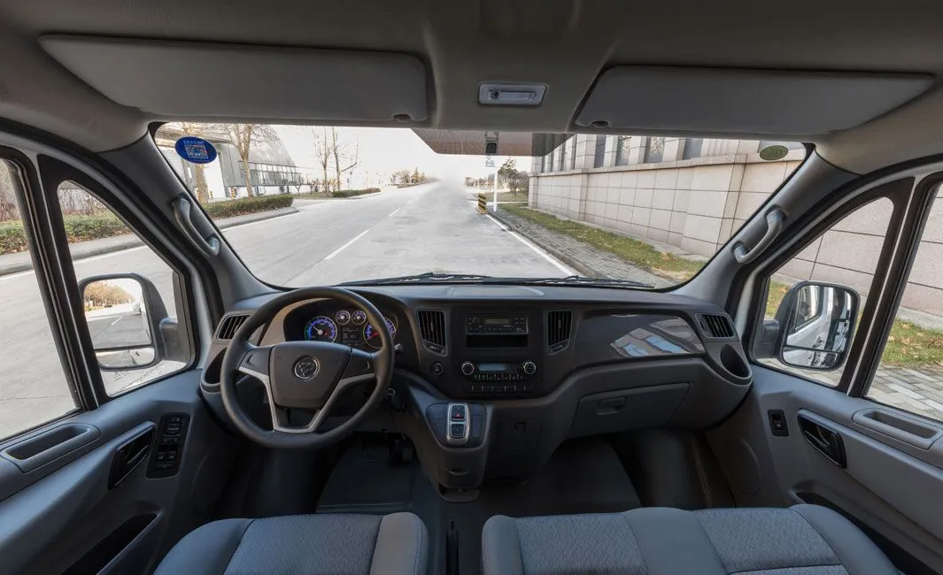 Foton TOANO BJ6608EVBA3 CATL EV electricp assenger van Minibus for Albania